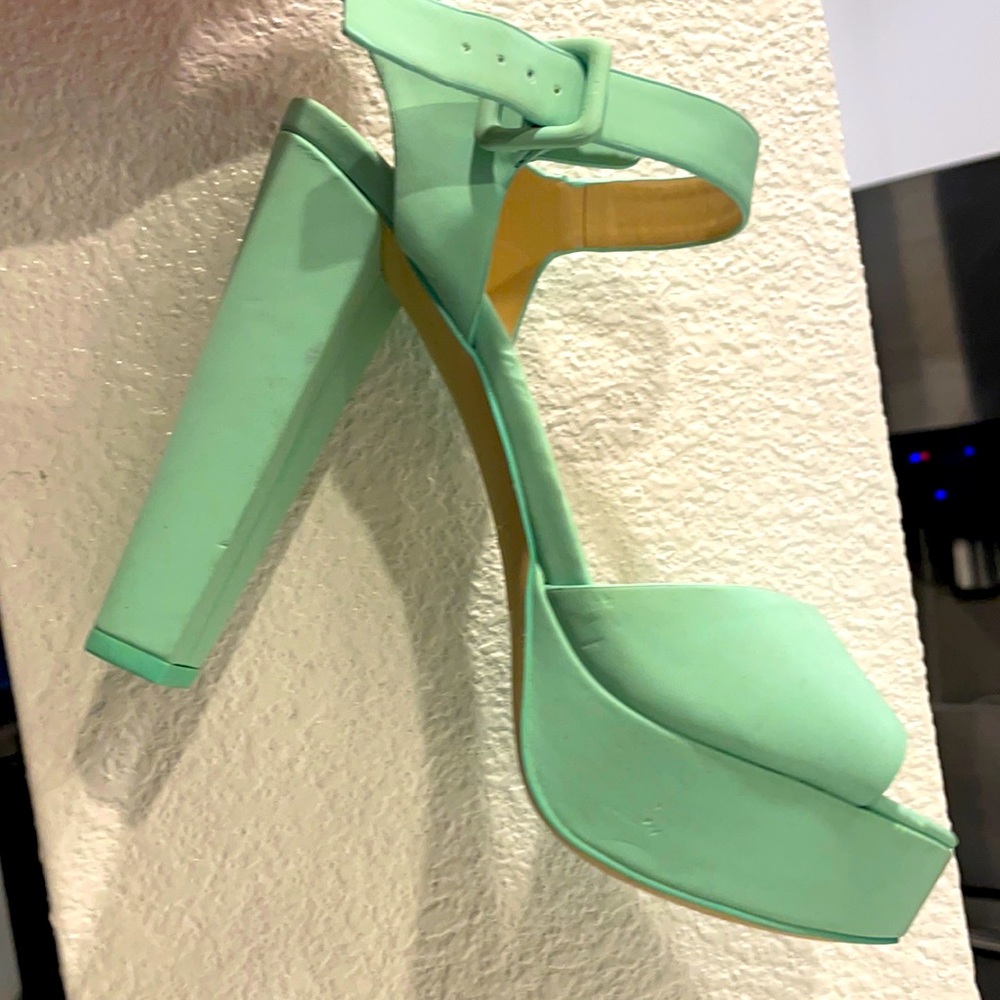 Platform heels